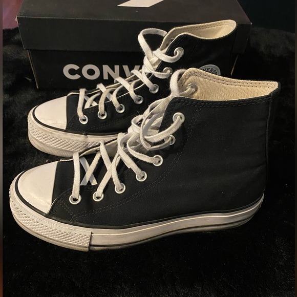 Converse Chuck Taylor All Star Lift Platform Canvas Sneakers Size 8 With Box - Picture 6 of 9